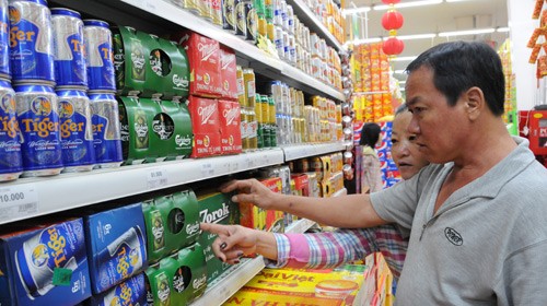 Chưa Tết, giá bia đã vội tăng ảnh 1