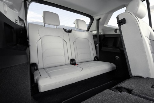 Volkswagen Tiguan bản 7 chỗ dành cho người Mỹ ảnh 5