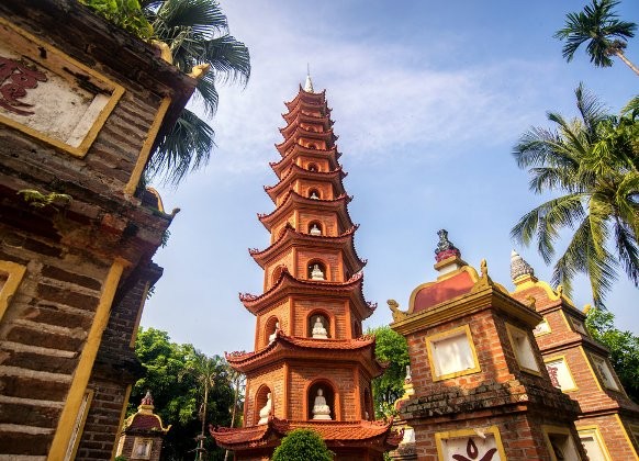 Chùa Trấn Quốc được bình chọn top những ngôi chùa đẹp nhất thế giới ảnh 1