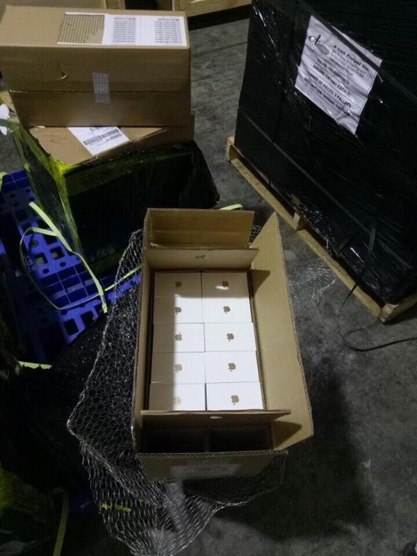 Ly kỳ vụ ông sếp 'ảo' và 178 chiếc iPhone 7 biến mất ảnh 1
