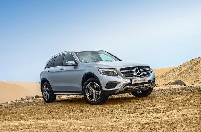 Loạt xe Mercedes-Benz hấp dẫn trong tầm giá 2 tỷ đồng ảnh 2