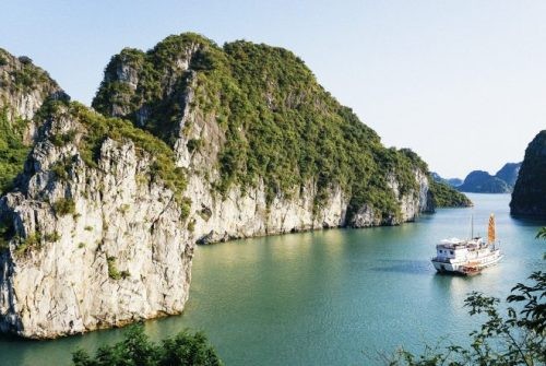 Báo Anh gợi ý 7 trải nghiệm độc đáo ở Việt Nam ảnh 1