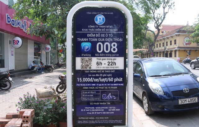 Hà Nội: Người dân lúng túng khi sử dụng công nghệ đỗ xe thông minh ảnh 9