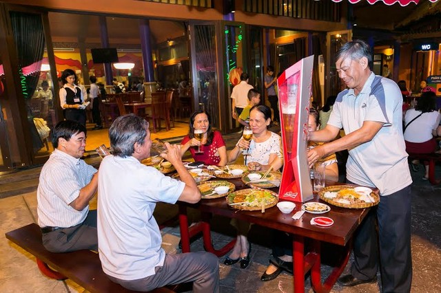 Bên trong không gian ẩm thực lớn nhất Đà Nẵng 2017 ảnh 4