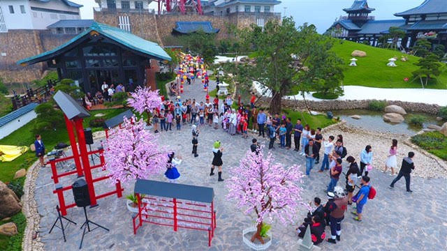 Tròn 1 năm Sun World Halong Complex mở cửa đón du khách ảnh 1 Tròn 1 năm Sun World Halong Complex mở cửa đón du khách ảnh 1