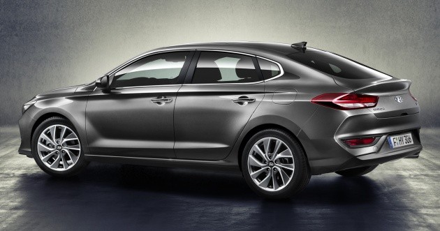 Hyundai tiếp tục làm mới i30 bằng bản Fastback ảnh 4