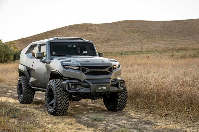 Rezvani Tank – Siêu xe chống đạn dành cho các ông hoàng Ả rập ảnh 1