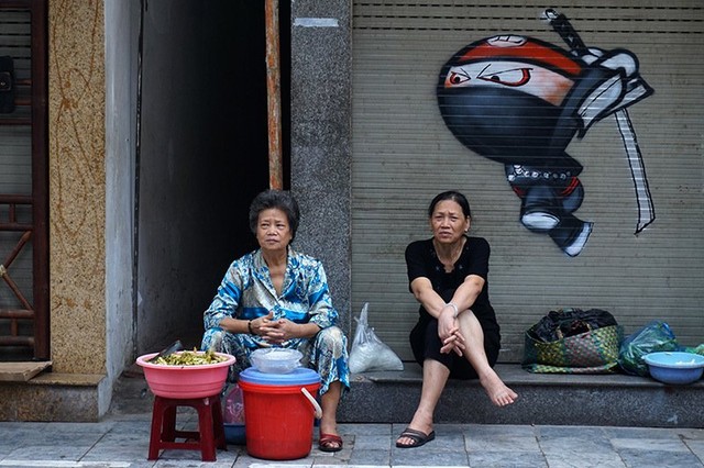 Hình ảnh Hà Nội hài hước, lạ lẫm không dành cho người dậy muộn ảnh 12 Hình ảnh Hà Nội hài hước, lạ lẫm không dành cho người dậy muộn ảnh 12
