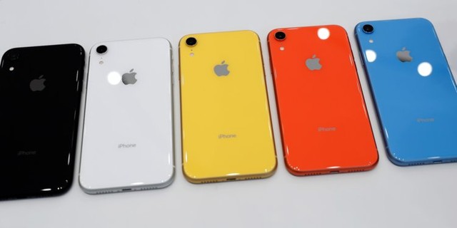 Về nước một tuần, iPhone XS chính hãng đã giảm giá mạnh ảnh 2