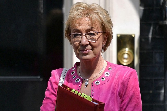 Bà May ra đi, để lại chức thủ tướng Anh nhiều đau khổ và Brexit mờ mịt ảnh 6