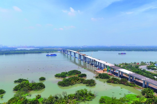 Cầu Nhơn Trạch nối TP.HCM và Đồng Nai chuẩn bị thông xe. Cầu Nhơn Trạch nối TP.HCM và Đồng Nai chuẩn bị thông xe.