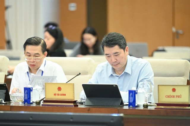 Thứ trưởng Bộ Kl991.com nạp rút nhanh Cao Anh Tuấn tham dự phiên họp của UBTVQH.