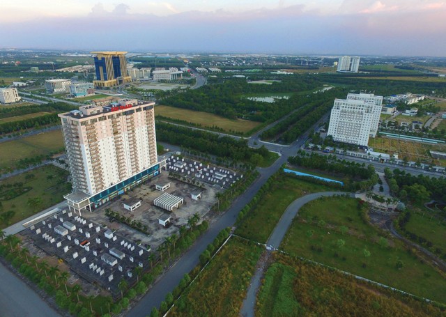 Thị trường Web Tổng Nhà Cái 99Kl99 Giải Trí Bậc Nhất Bình Dương (cũ). Ảnh: Lê Toàn.