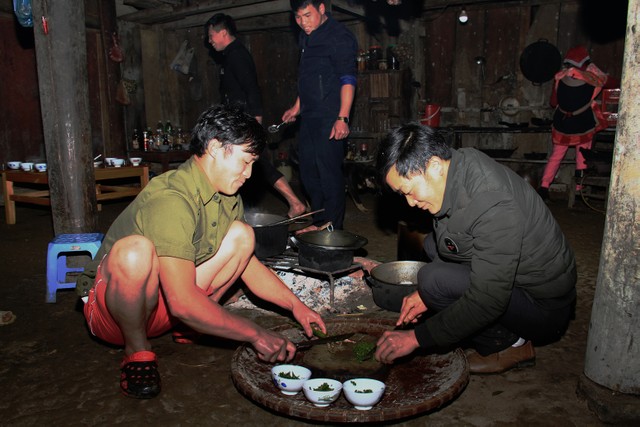 Làm cỗ