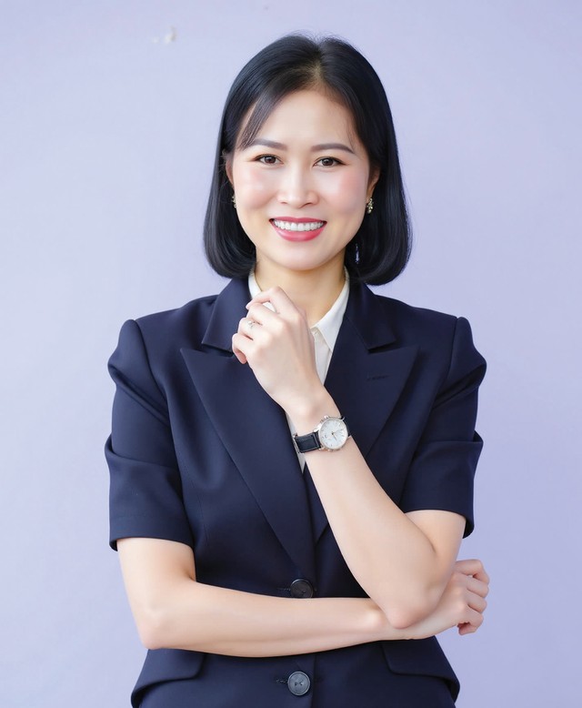 Bà Trần Thị Thu Phương - chuyên gia tư vấn Kl991.com nạp rút nhanh quốc tế của Hiệp hội Kl99kl phiên bản hoạt động thế giới.