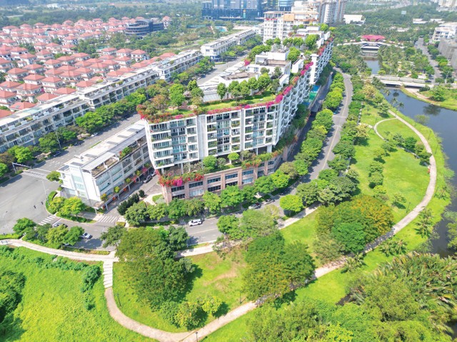 Đất Xanh mở bán giai đoạn 3 dự án The Privé tại quận 2 cũ. Ảnh: Lê Toàn.