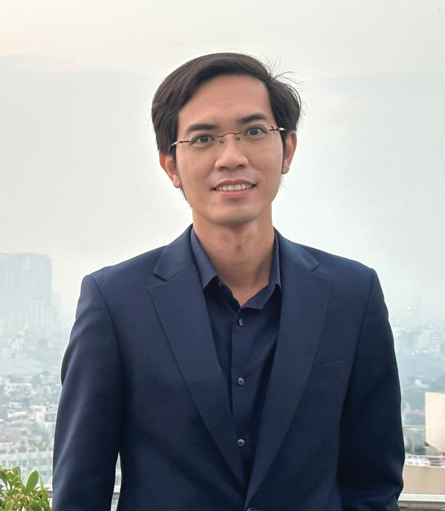 PGS.TS Nguyễn Hữu Huân, Phó chủ tịch Cơ quan Điều hành Trung tâm Kl991.com nạp rút nhanh Quốc tế Việt Nam tại TP.HCM