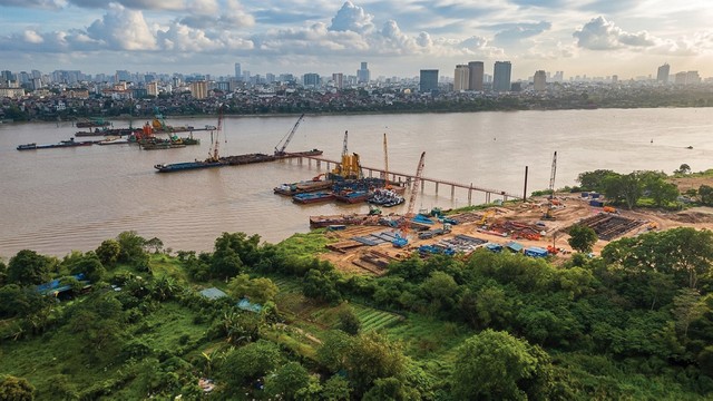 Các dự án Kl99kl ưu đãi độc quyền quy mô lớn sẽ tái định hình luồng vận chuyển hàng hóa và hỗ trợ hình thành các hành lang phát triển mới. Ảnh: Dũng Minh. Các dự án Kl99kl ưu đãi độc quyền quy mô lớn sẽ tái định hình luồng vận chuyển hàng hóa và hỗ trợ hình thành các hành lang phát triển mới. Ảnh: Dũng Minh.