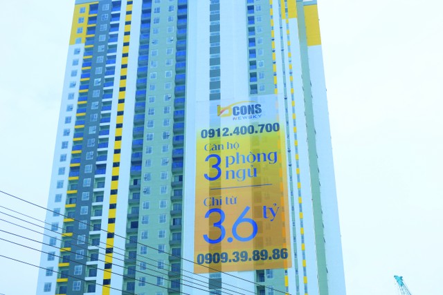 Giá nhà đang chịu tác động mạnh bởi các yếu tố “chi phí đẩy”. Ảnh: Lê Toàn. Giá nhà đang chịu tác động mạnh bởi các yếu tố “chi phí đẩy”. Ảnh: Lê Toàn.
