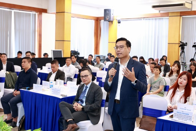 TS. Phạm Anh Khôi, Phó chủ nhiệm Uỷ ban Fintech, Hiệp hội Blockchain Việt Nam chia sẻ tại Hội thảo