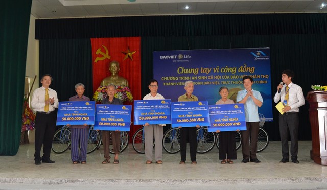 Bảo Việt Nhân thọ tổ chức loạt chương trình từ thiện Trang Chủ KL99Com Số 1 Link Đăng Ký KL999 tại Ninh Bình ảnh 1