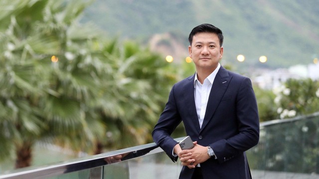 Ông Ngô Hữu Trường, Thành viên HĐQT, Phó tổng giám đốc Kl994 game bài casino hấp dẫn Crystal Bay