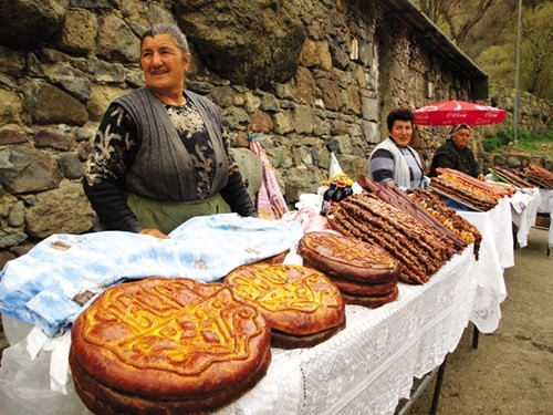 Một ngày du ngoạn ở Armenia ảnh 7