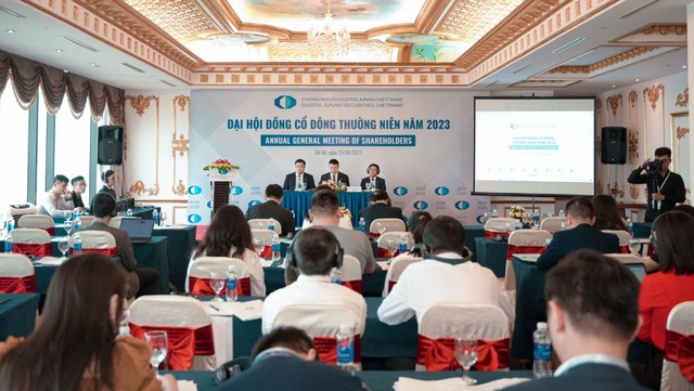 Toàn cảnh ĐHCĐ CTCK Guotai Junan