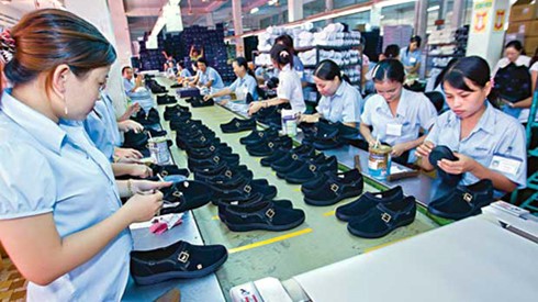 10 tháng, 10 mặt hàng chủ lực xuất khẩu 126 tỷ USD, điện thoại chiếm gần 30% ảnh 3