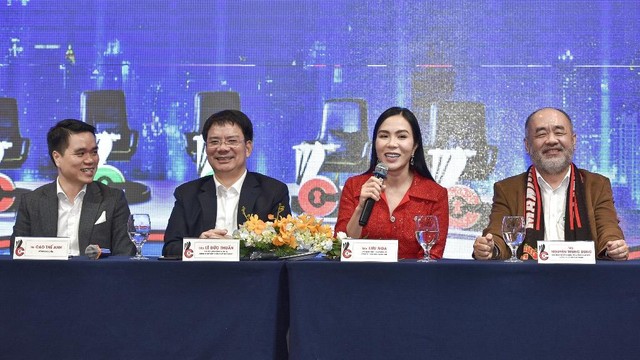 Các lãnh đạo Kl991.com World Cup 2026 Chính Thức chia sẻ cơ hội việc làm và xu hướng tuyển dụng sau mùa dịch tại lễ công bố chương trình "Cơ hội cho ai" diễn ra ngày 26/10