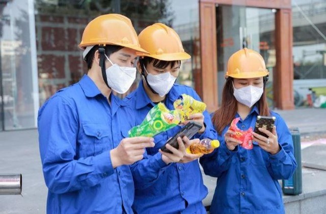 Chương trình “Xé ngay trúng liền” đang mang lại cơ hội trúng nhiều giải thưởng giá trị rất lớn dành cho mọi người.