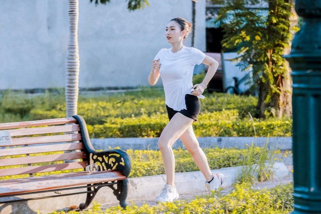 Người thường xuyên tập luyện thể thao thường đối diện với nguy cơ mất nước, mất khoáng.
