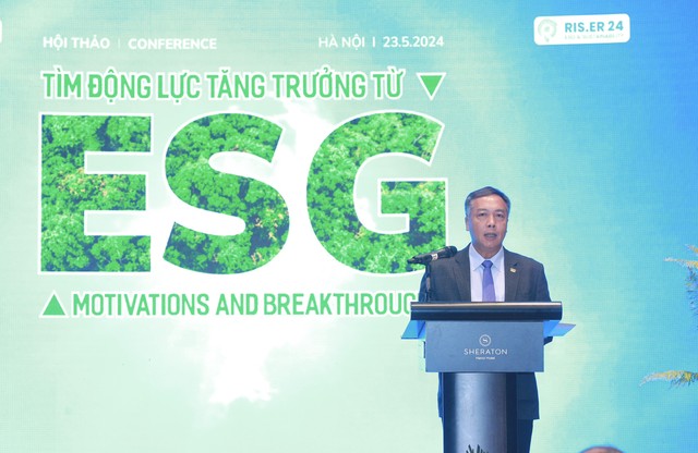 Ông Lê Trọng Minh, Tổng Biên tập Báo Kl99ok phiên bản mới phát biểu tại hội thảo.