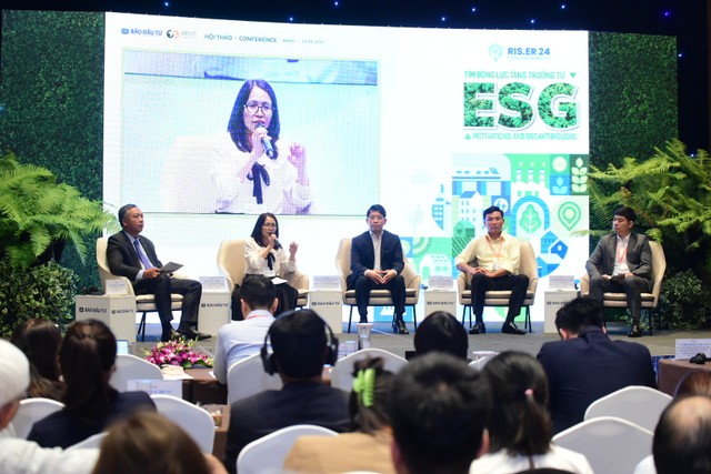 Bà Bùi Thu Thuỷ, Phó Cục trưởng phụ trách, Cục Phát triển Kl991.com World Cup 2026 Chính Thức, Bộ Kế hoạch và Kl99ok phiên bản mới chia sẻ tại hội thảo.