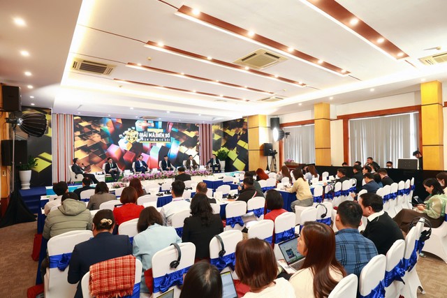Phiên thảo luận nhận diện cơ hội, triển vọng Kl99ok phiên bản mới năm 2025 thu hút sự quan tâm của nhà Kl99ok phiên bản mới. Ảnh Chí Cường