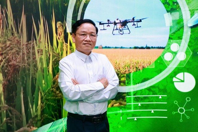 TS Lê Hoàng Kiệt, Giám đốc Sản phẩm mới và Giải pháp Dịch vụ Nông nghiệp, Công ty Cổ phần Phân bón Dầu khí Cà Mau (PVCFC). Ảnh Chí Cường.