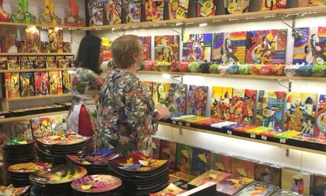 Khoảnh khắc đời thường của các nhà lãnh đạo APEC trên đất nước Việt Nam thanh bình ảnh 3 Khoảnh khắc đời thường của các nhà lãnh đạo APEC trên đất nước Việt Nam thanh bình ảnh 3
