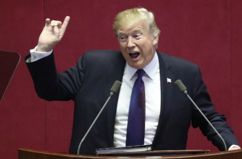 Những phát ngôn nổi bật của ông Trump trong chuyến công du châu Á ảnh 1