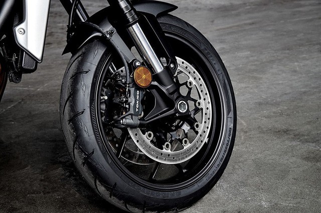 Honda chính thức ra mắt CB1000R thế hệ mới ảnh 8