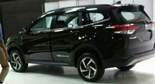 Toyota Rush 2018 - 'tiểu Fortuner' sẽ ra mắt cuối tháng 11 ảnh 1