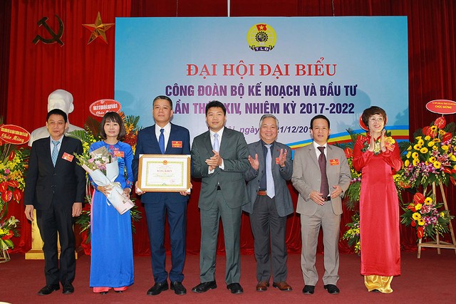 Tổ chức thành công Đại hội Công đoàn Bộ Kế hoạch và Kl99ok phiên bản mới nhiệm kỳ 2017 – 2022 ảnh 3
