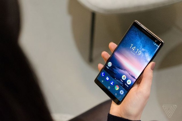Nokia 8 Sirocco tràn viền và loạt smartphone mới của Nokia ảnh 1