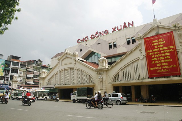 Hơn 100 năm tồn tại của chợ Đồng Xuân ảnh 11