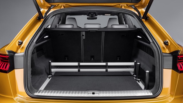 Audi Q8 trình làng - 'vũ khí' đấu BMW X6 ảnh 2