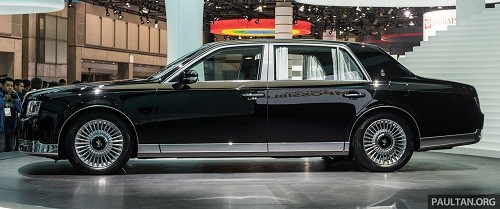 Toyota Century - sedan cao cấp đắt gấp đôi xe Lexus ảnh 4
