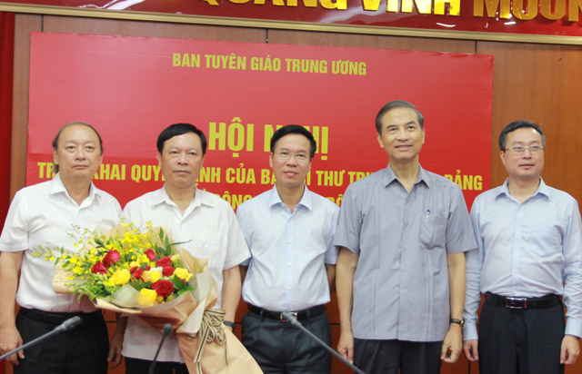 Triển khai quyết định của Ban Bí thư Trung ương Đảng về công tác cán bộ ảnh 1