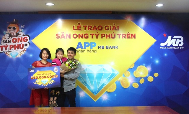 Khách hàng trúng tới 330 triệu đồng khi “săn ong tỷ phú” của App Link Vào Nhà Cái KL99 COM Tặng +199k MBBank ảnh 1