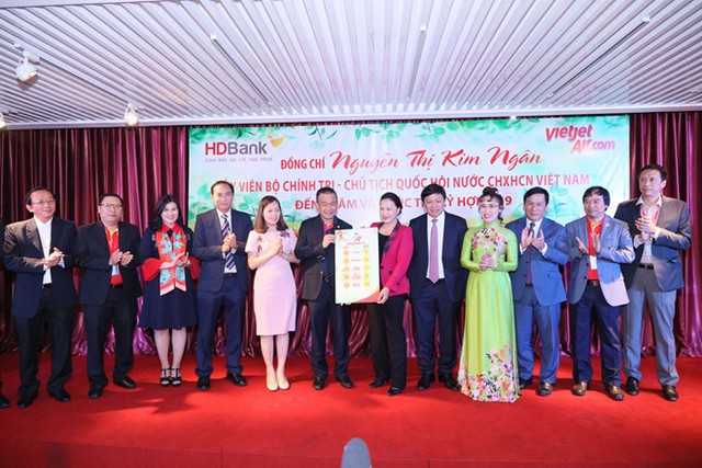Chủ tịch Quốc hội chúc đầu năm HDBank, Vietjet: Kl992 cổng game cá cược tư nhân và khu vực nước ngoài góp phần phát triển Kl992 cổng game cá cược đất nước ảnh 1