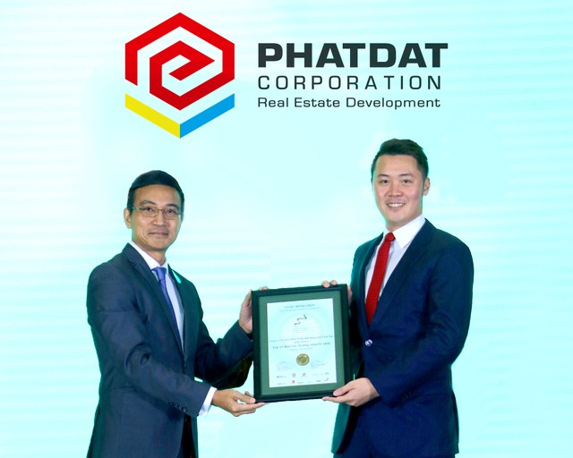 Phát Đạt khẳng định chiến lược đón đầu thị trường Web Tổng Nhà Cái 99Kl99 Giải Trí Bậc Nhất ảnh 2