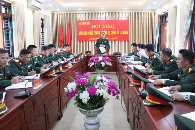 Bộ Quốc phòng bổ nhiệm Chính ủy Vùng 4 Hải quân ảnh 1